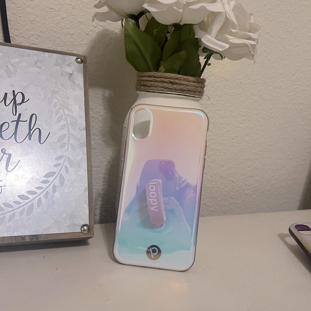 Pearl Loopy phone case